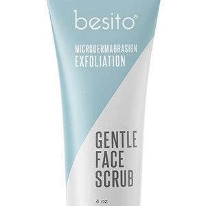 Microdermabrasion face scrub and facial exfoliator